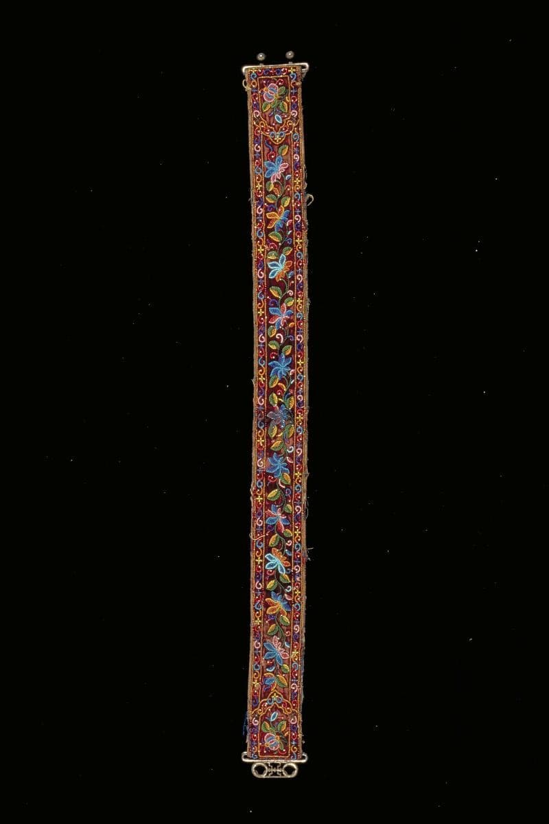 1110960