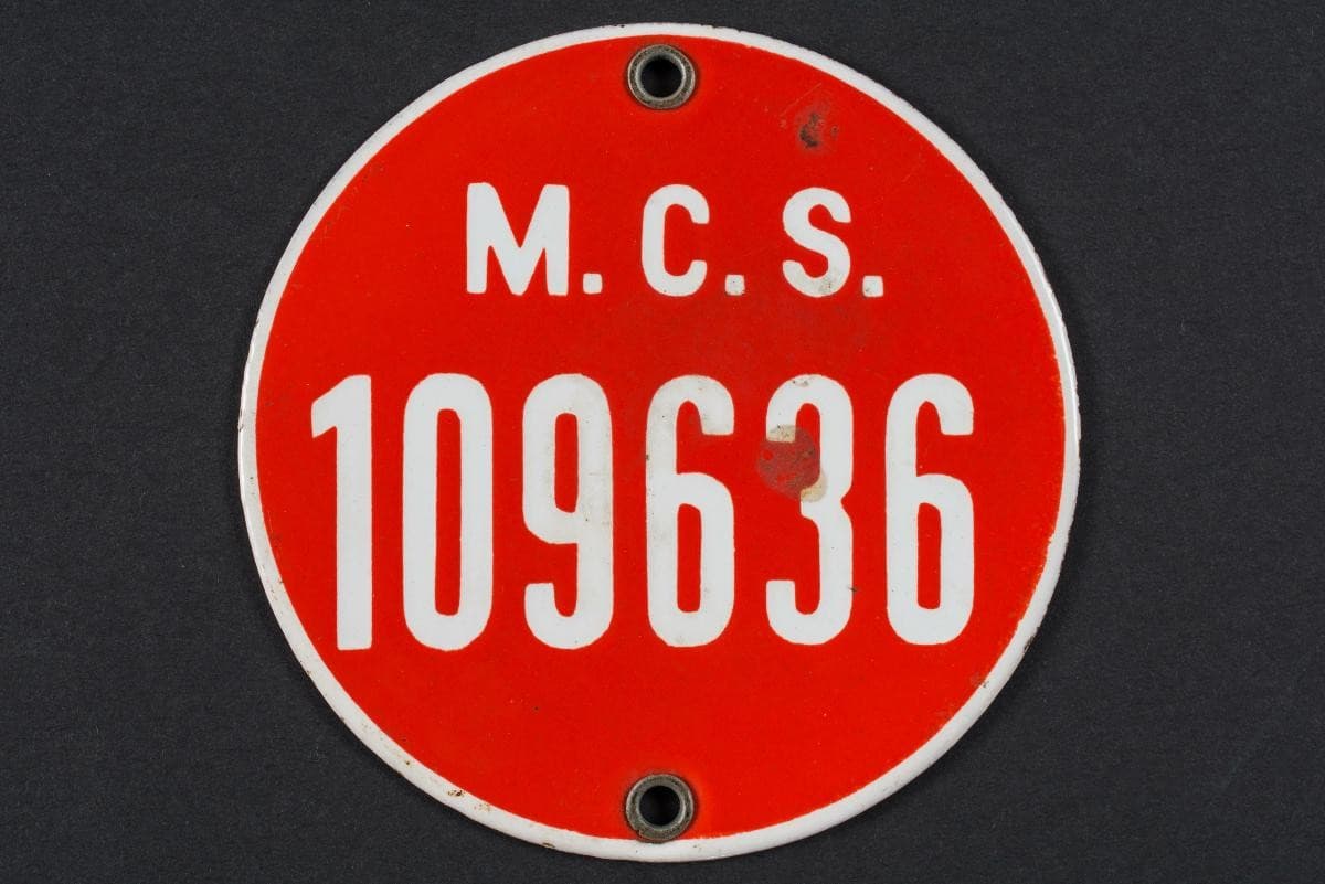 1322245