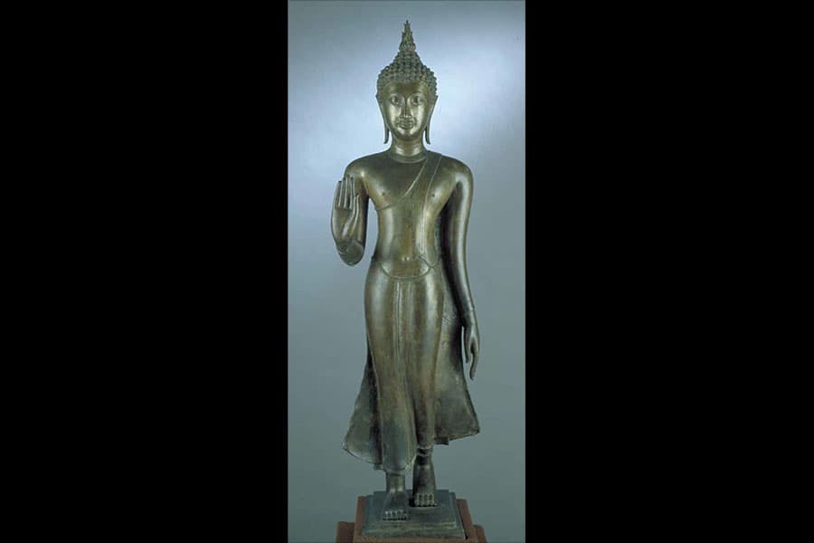 <p style="text-align: justify;"><strong><a href="/stories-landing/stories/the-singapore-story-through-60-objects/community-and-faith/walking-buddha-sculpture/story"><strong>Sculpture of Walking Buddha, Sukhothai, north-central Thailand, bronze 15th&ndash;16th centuries.</strong><br>
Collection of Asian Civilisations Museum.</a></strong>