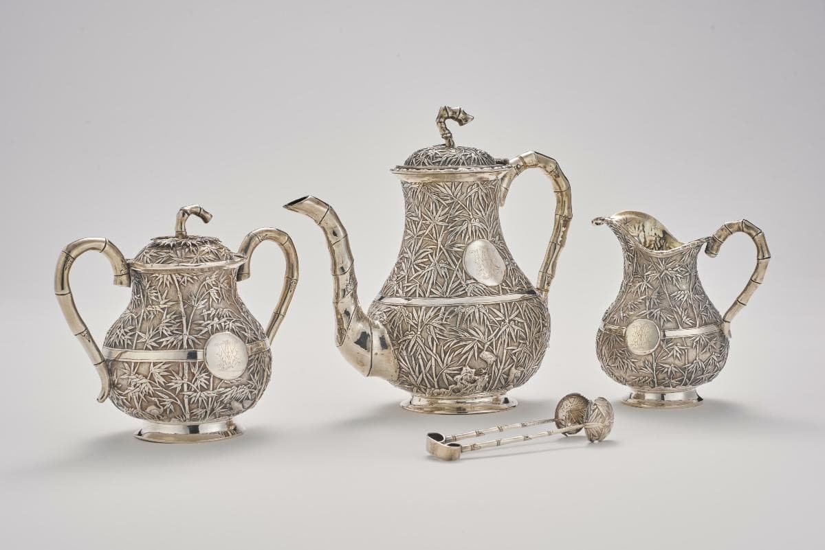 1555489