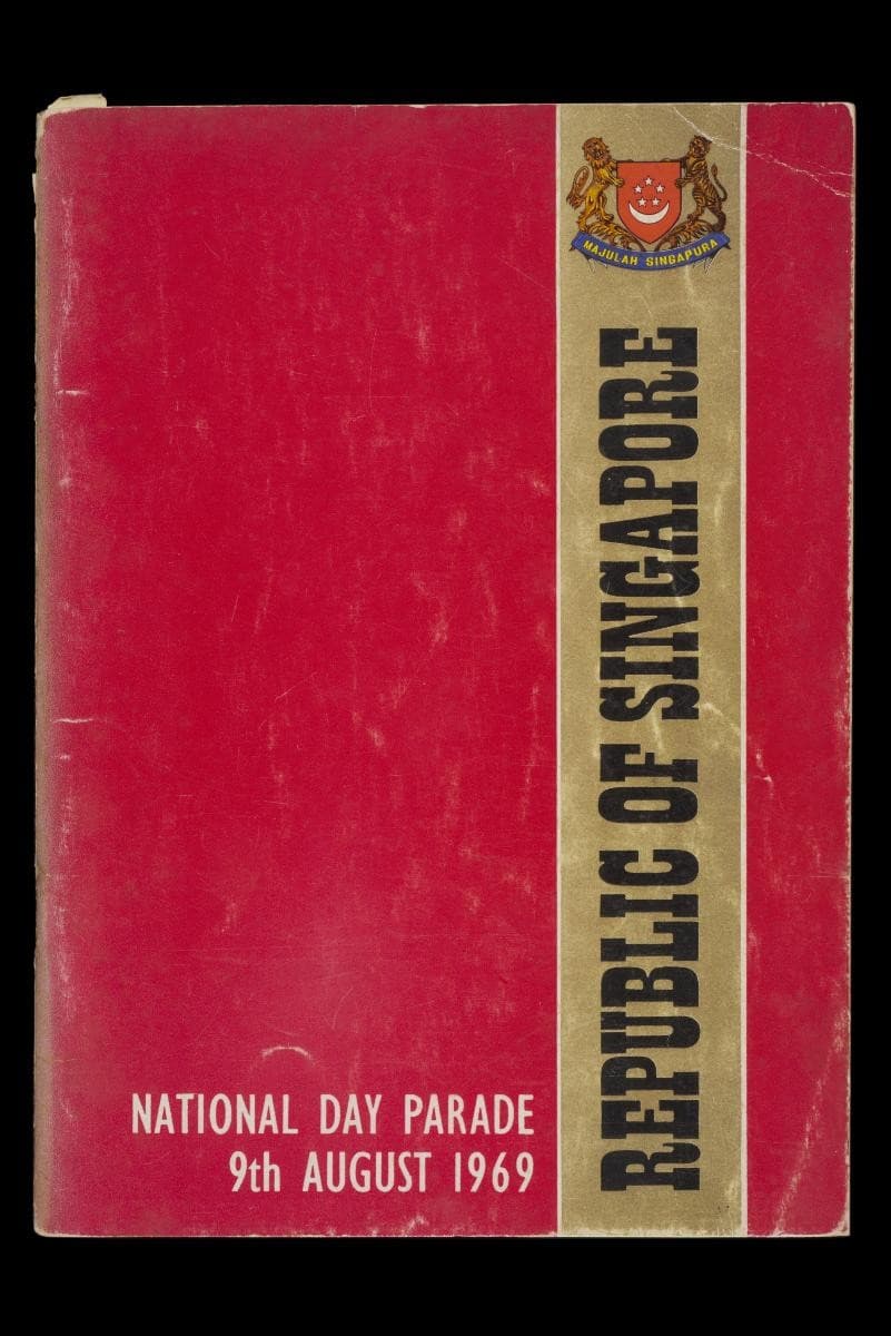 1564949