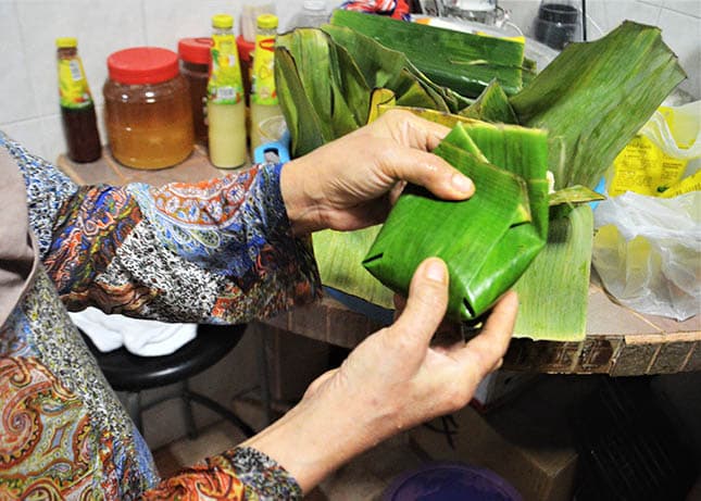 Tempeh and tapai are fermented food products used in different traditional cuisines.