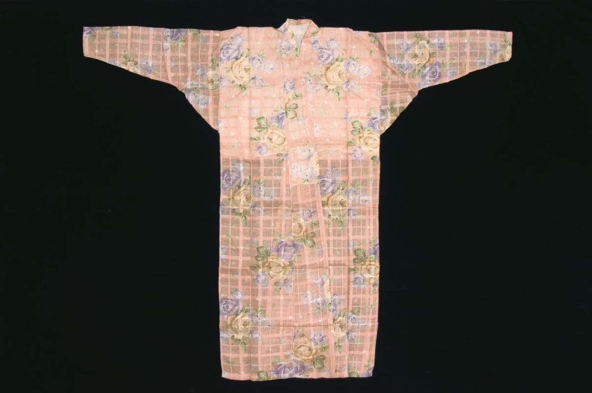 1256849
