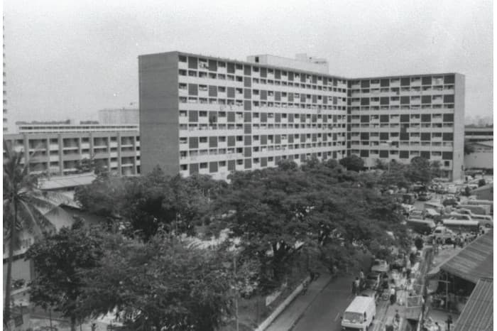 <strong>Block 1, Jalan <em>Pasar Baru</em>, 1981</strong><br>
<em>Quek Tiong Swee Collection, courtesy of National Archives of Singapore</em>