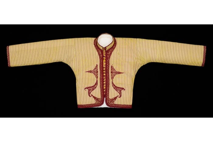 <a href="/assets/b481b809-b14d-4819-8343-84eaed17fbe5/Mens Ceremonial Shirt.jpg">Men&rsquo;s ceremonial shirt</a>