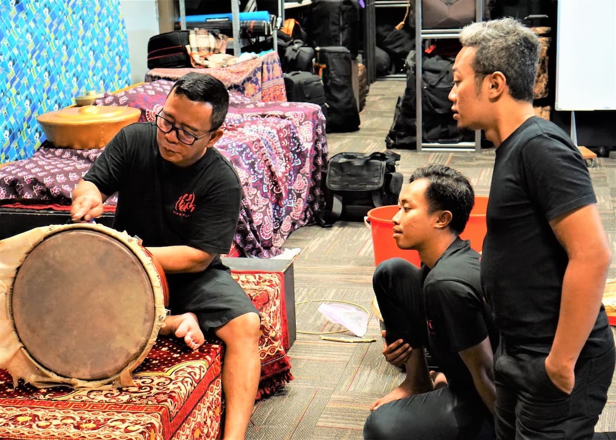 Making and Repairing of Malay Drums