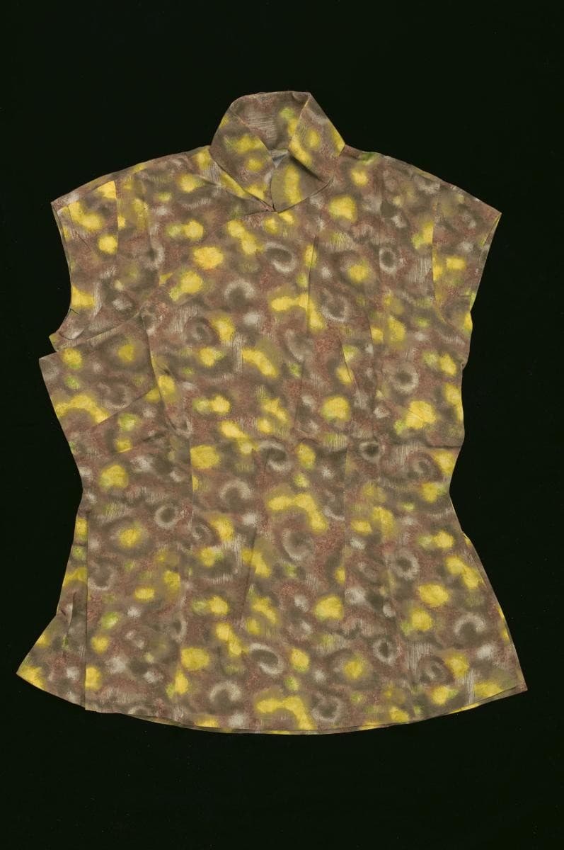 1096710