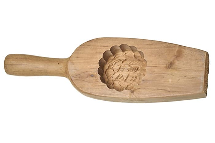 <span>Acuan kuih bulan dari tahun 1970-an ini dibuat khas oleh tukang mahir di Hong Kong untuk kuih bulan Tong Heng.</span>