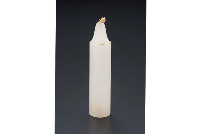 <strong>Candle</strong><br>
2015-00014-005<br>
1960s-1970s <br>
Gift of William Oh<br>
Collection of National Museum of Singapore, National Heritage Board