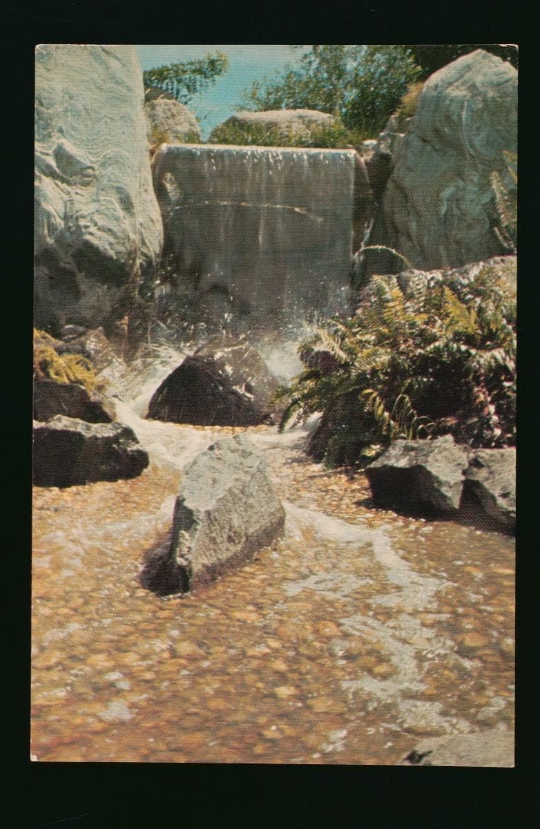 1109759
