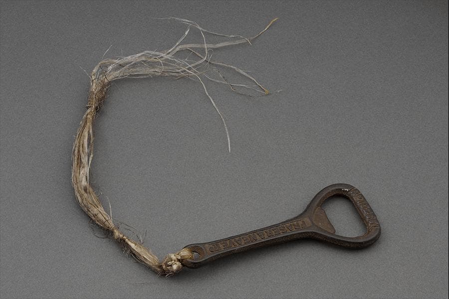 <a href="https://www.roots.gov.sg/Collection-Landing/listing/1076946"><strong>Rusty metal bottle opener<br>
</strong></a>1970s<br>
2006-01411