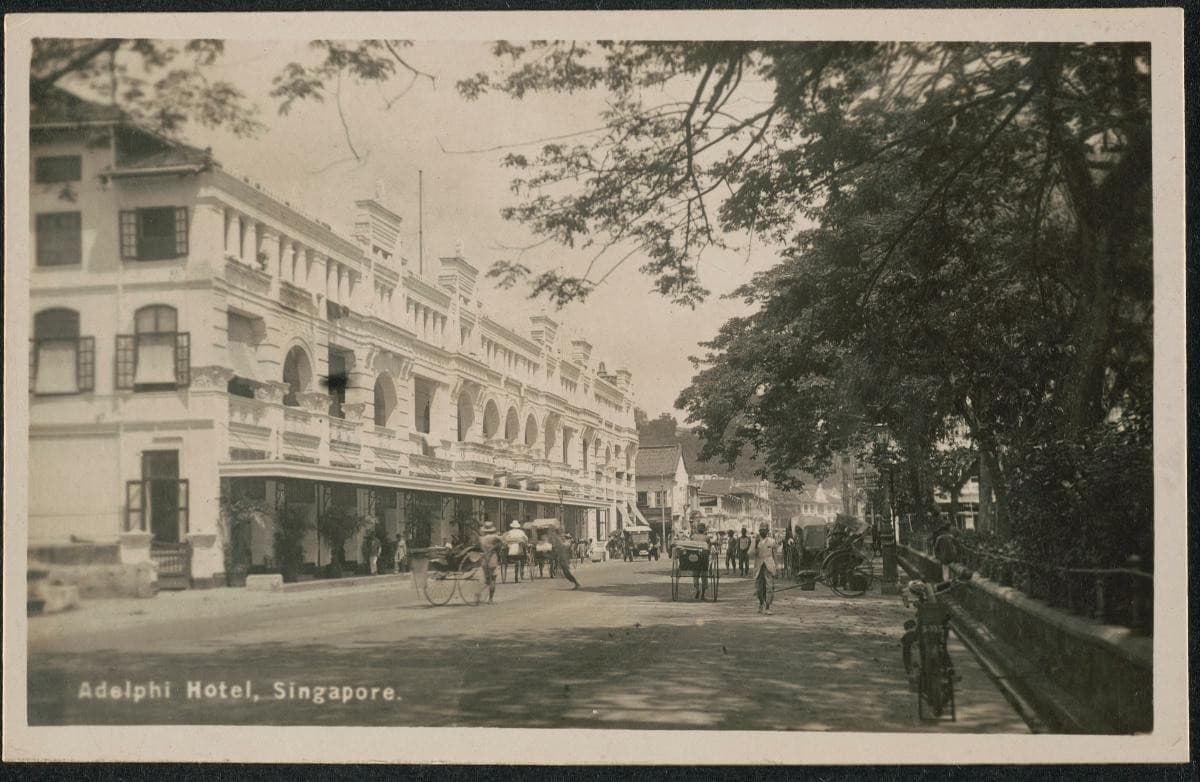 1047609