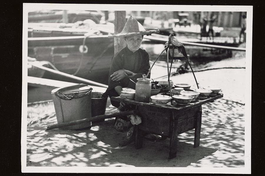 <a href="/Collection-Landing/listing/1141622"><strong>Photograph of a hawker on the banks of the Singapore River</strong><br>
</a>1938&ndash;1939<br>
2007-50928-194