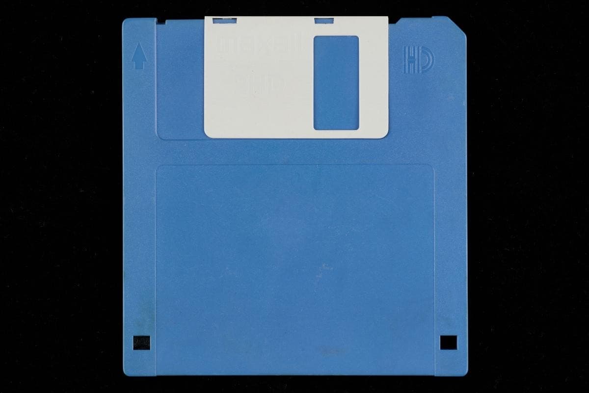 1546752