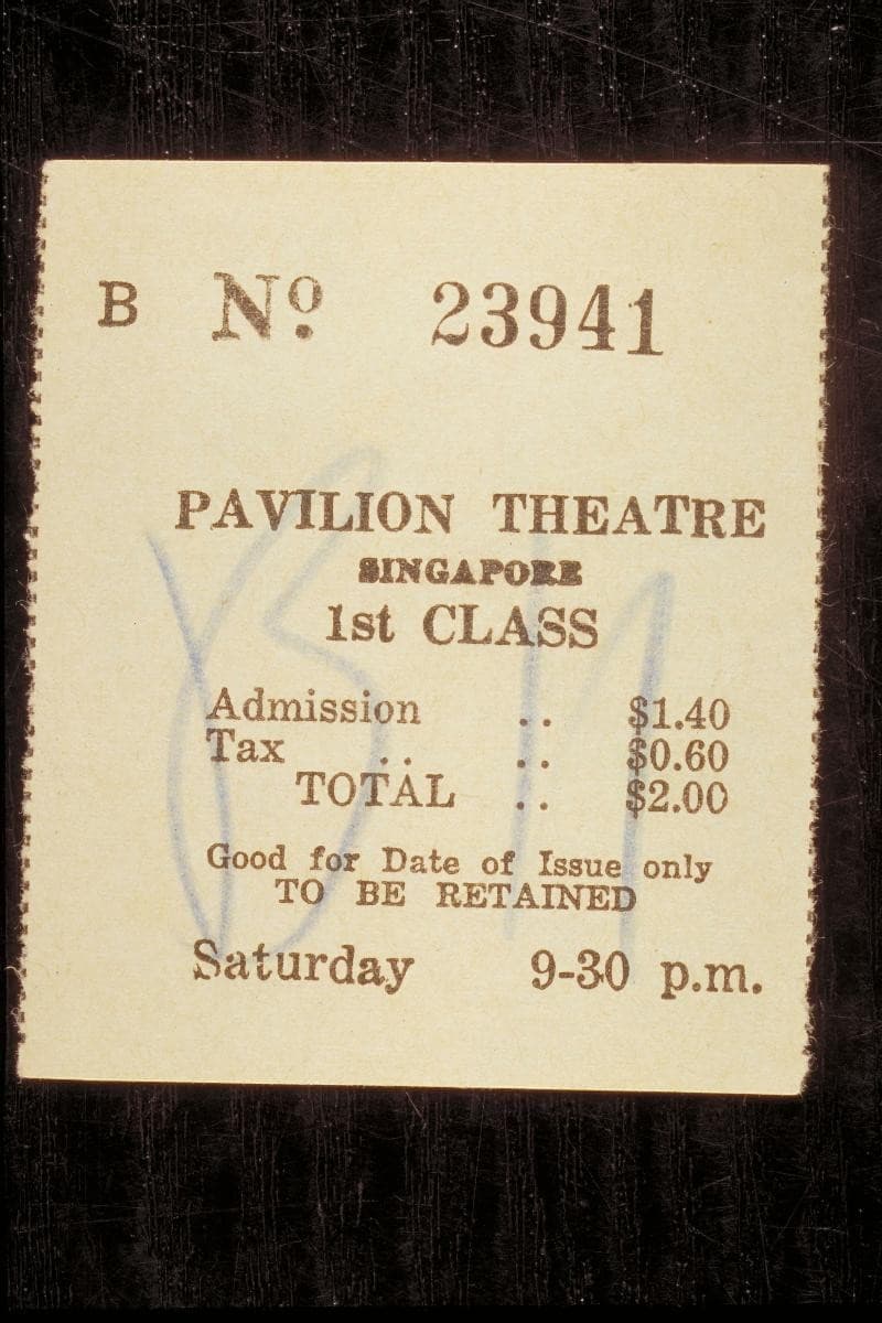 1072803