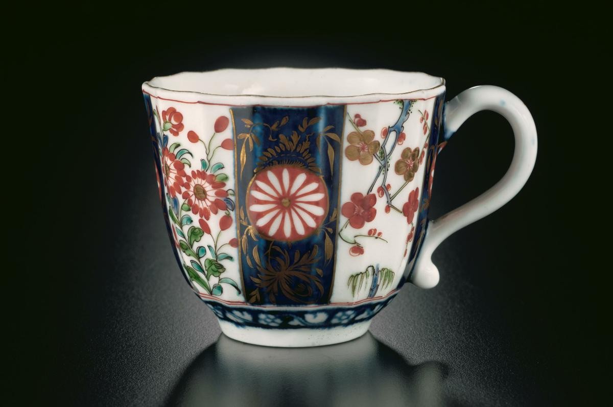 Coffee cup