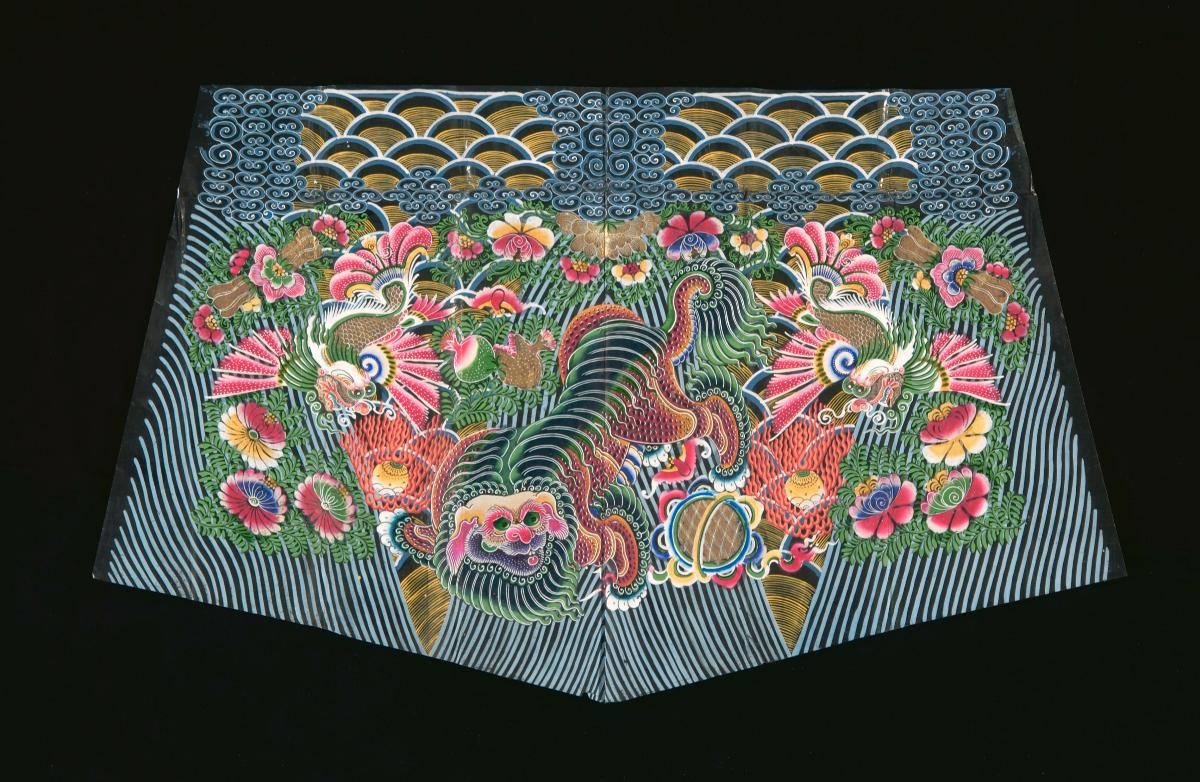 Part of a paper robe