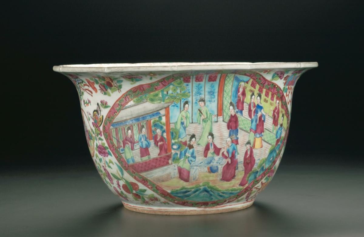 Flower pot