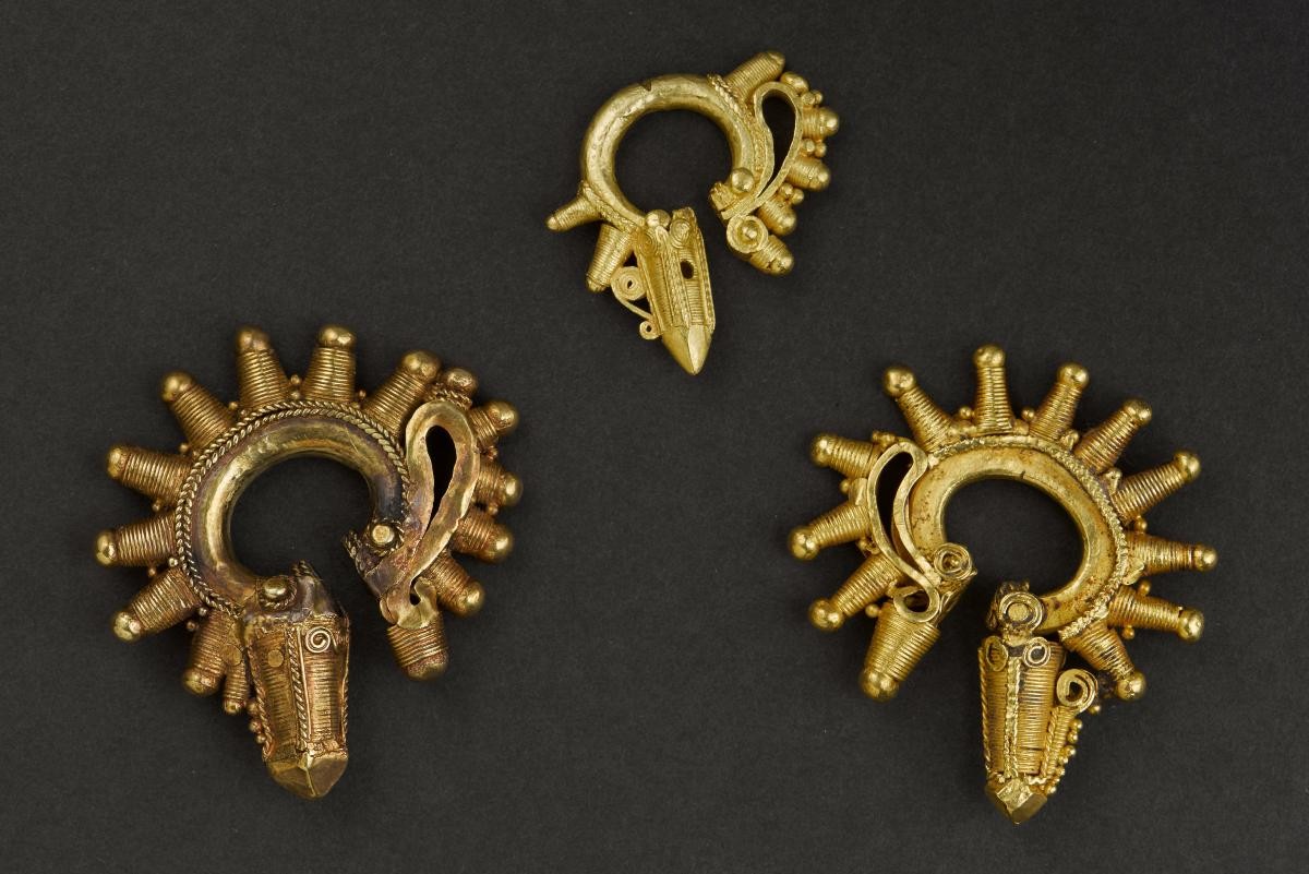 Set of earrings