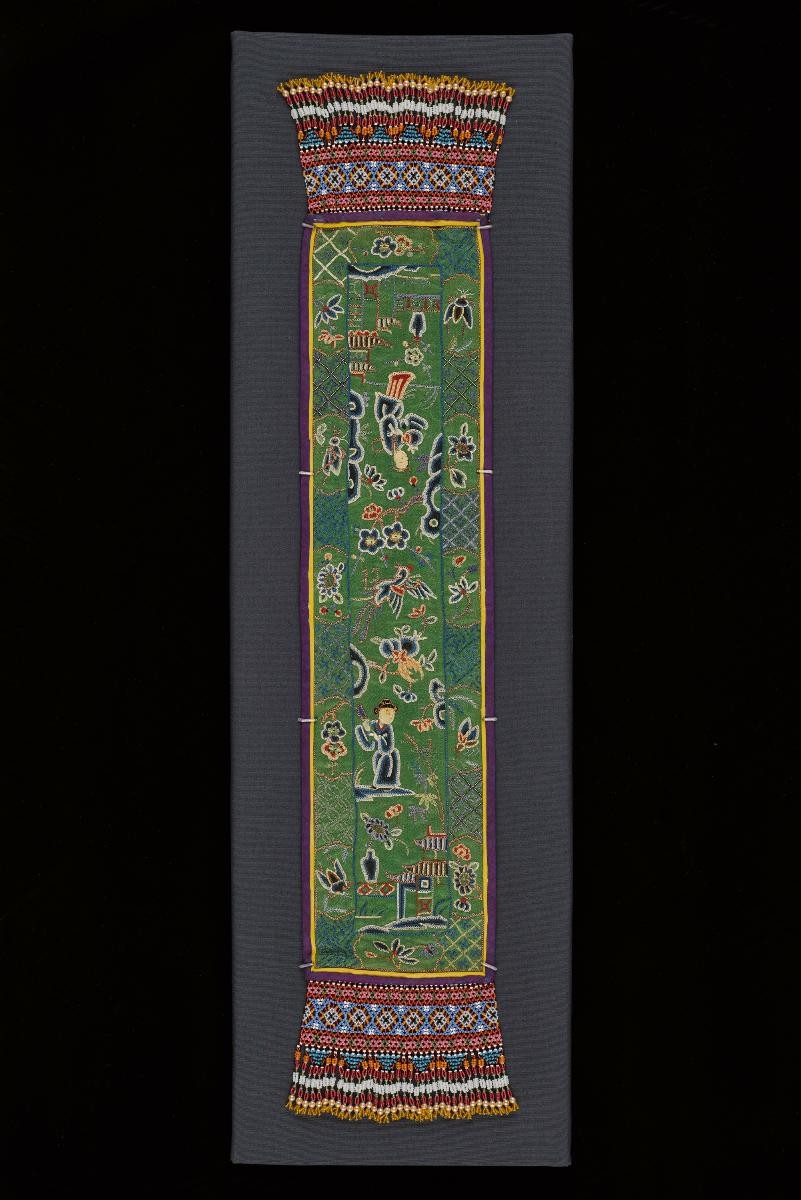 Shoulder cloth