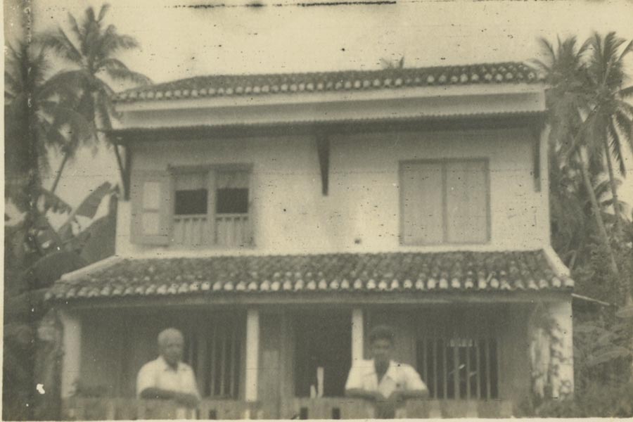 <a class="bold" href="/assets/569b1bc0-26ce-427b-99c9-99d4c56288c4/idbx0bz.PNG" target="_blank">
A photograph of the residence of N Somasundaram located at 174 Jalan Gajah Berang
</a>