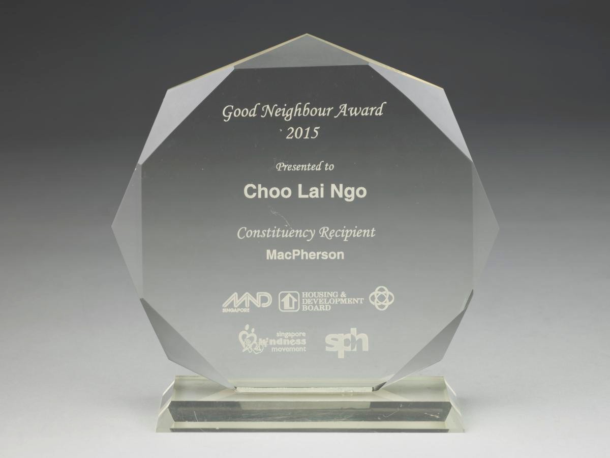Good Neighbour Award plaque