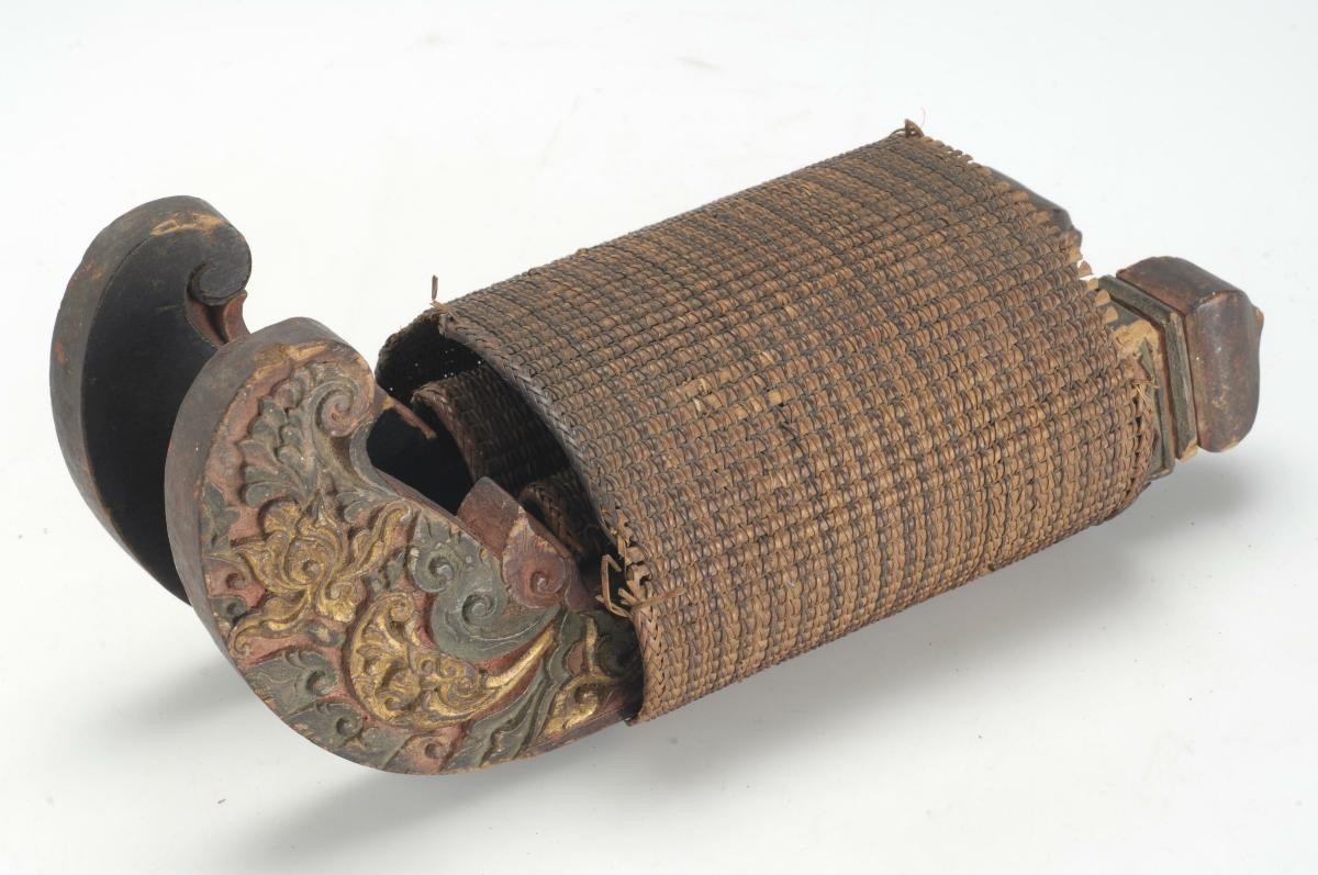 Back-strap of a loom