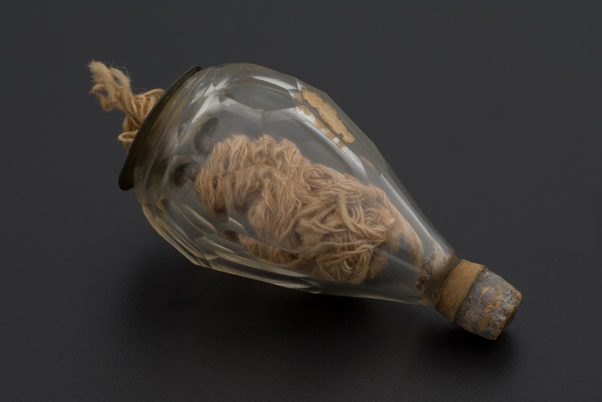 Bulb of lamp used in Tiandihui initiation ceremony