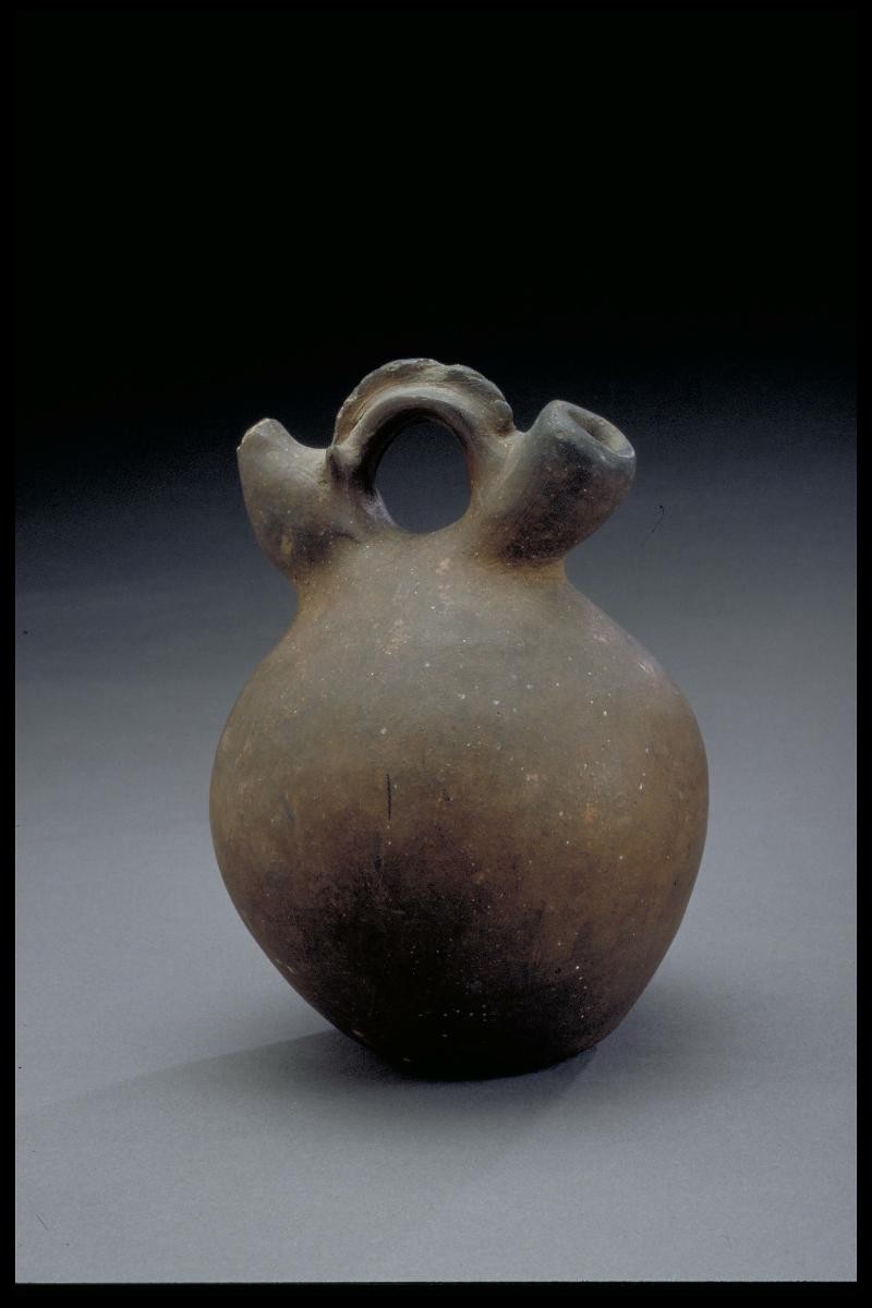 Ritual water vessel