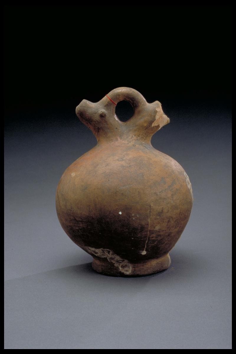 Ritual water vessel