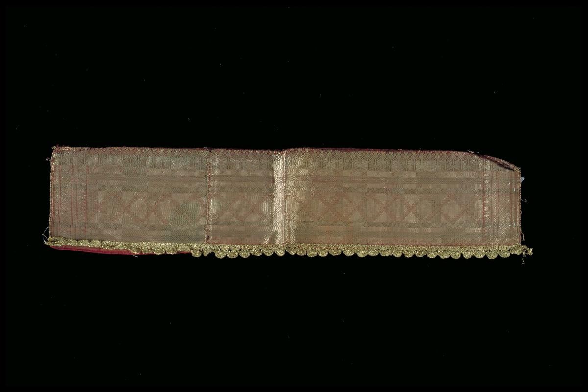 Fragment of a shoulder cloth