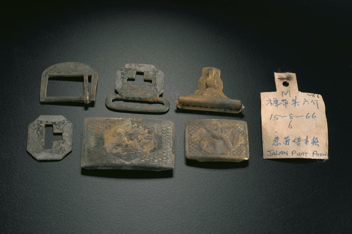 Belt buckles