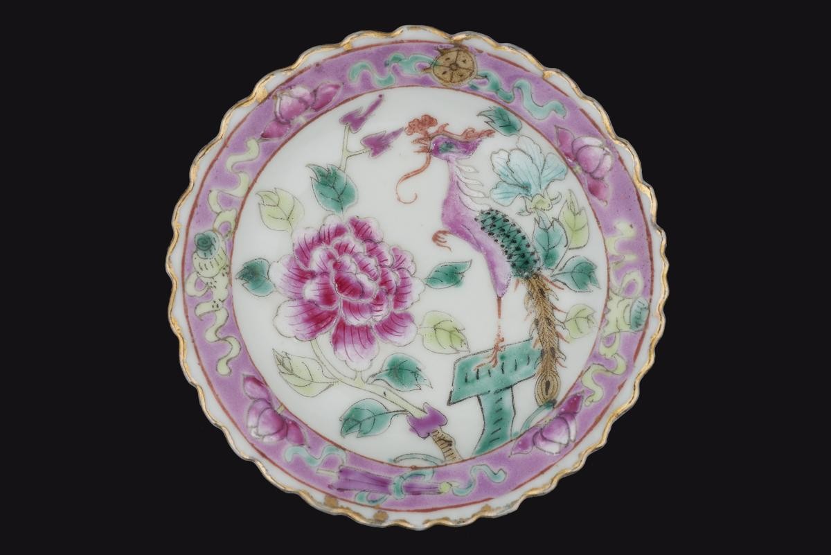 White ground dish with phoenix and peony motif