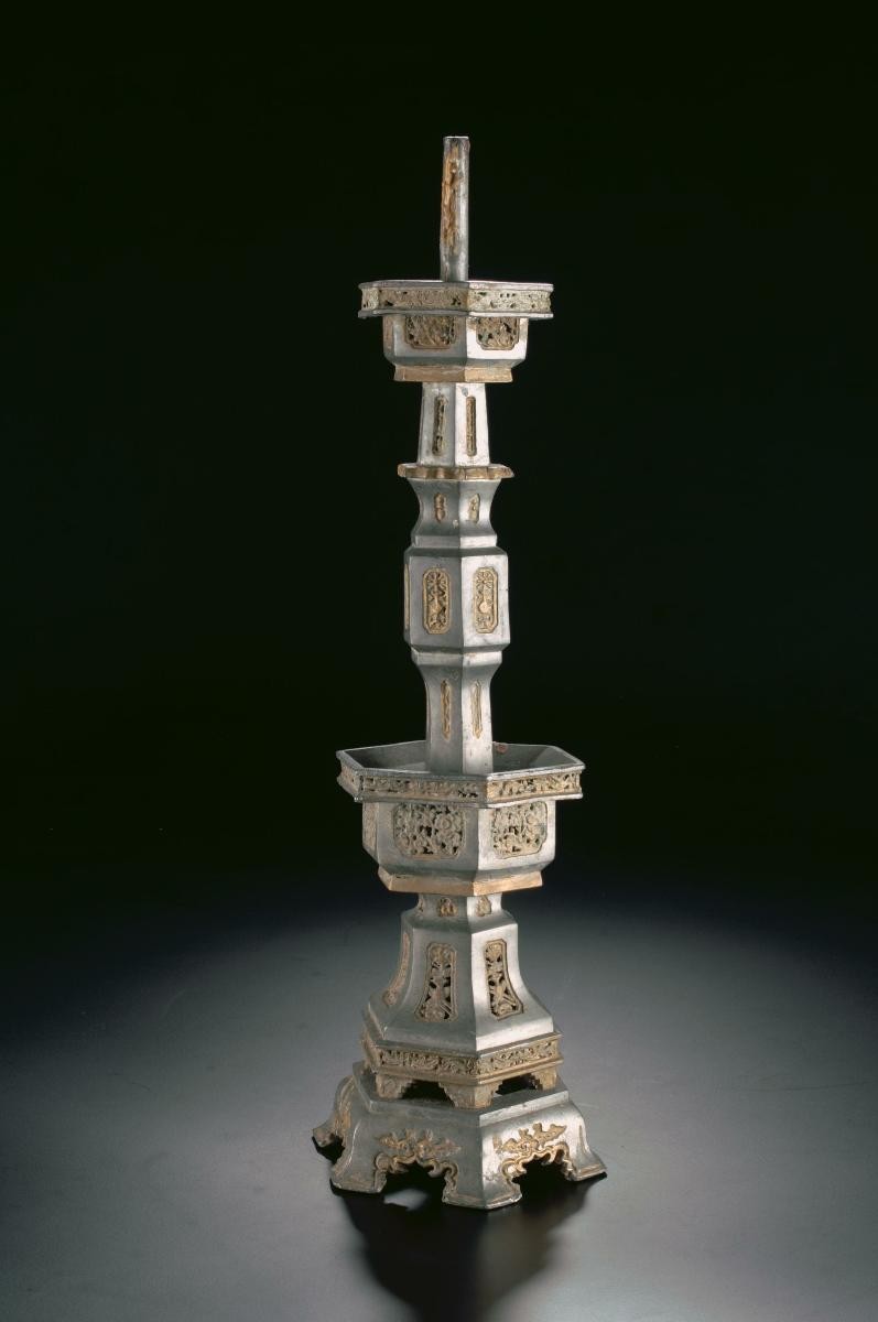 Taoist candle stand