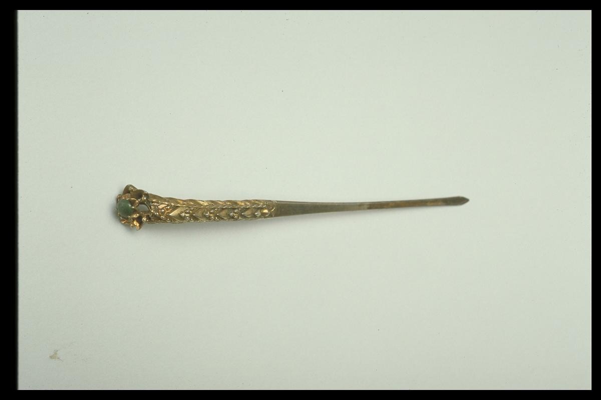 Straits Chinese hairpin