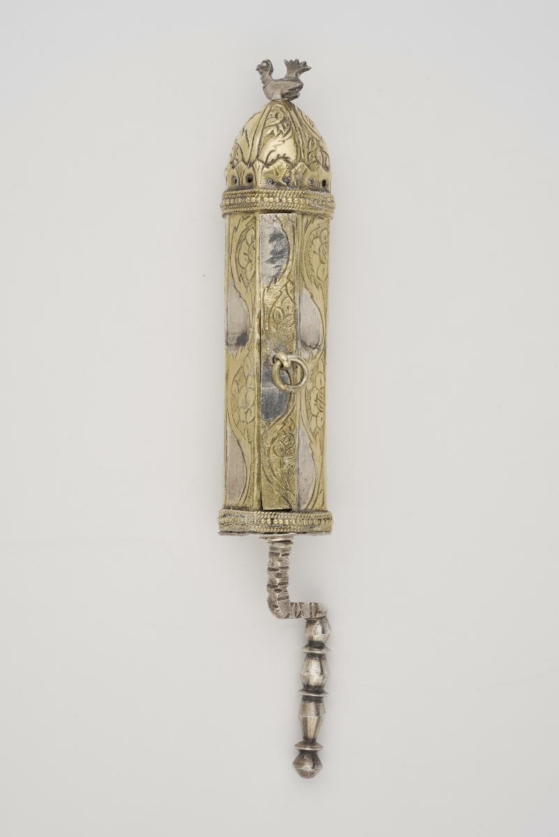 Scroll case, fitted with an Esther scroll
