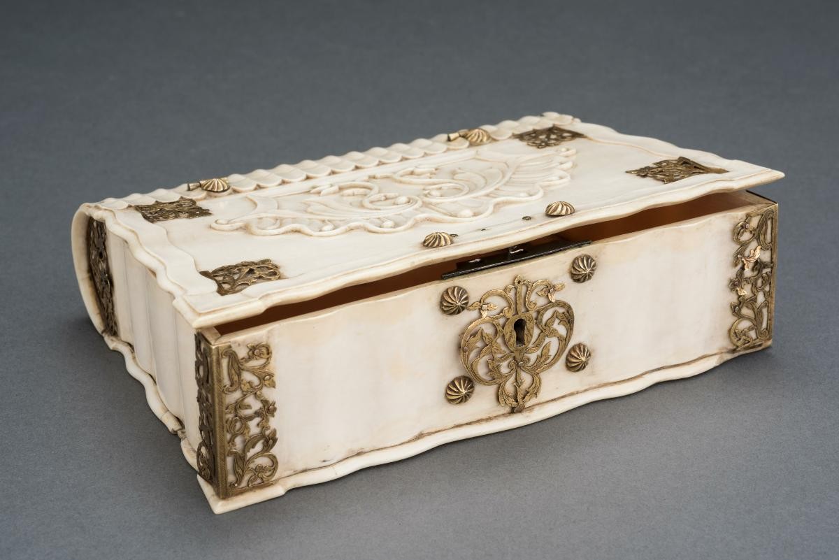 Ivory Bible box