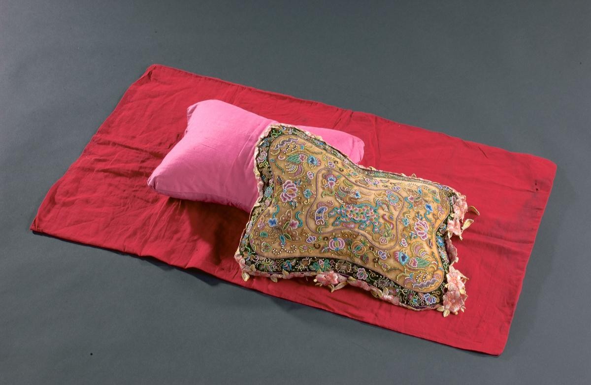 Footstool cover