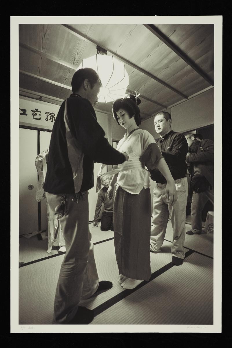 Wearing the Nagajuban
