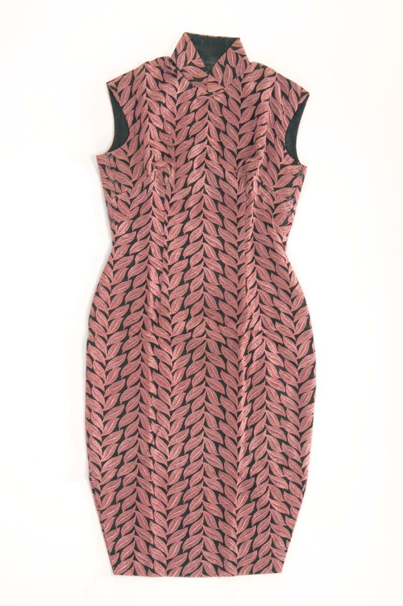 A red and black sleeveless cheongsam with leaf motifs
