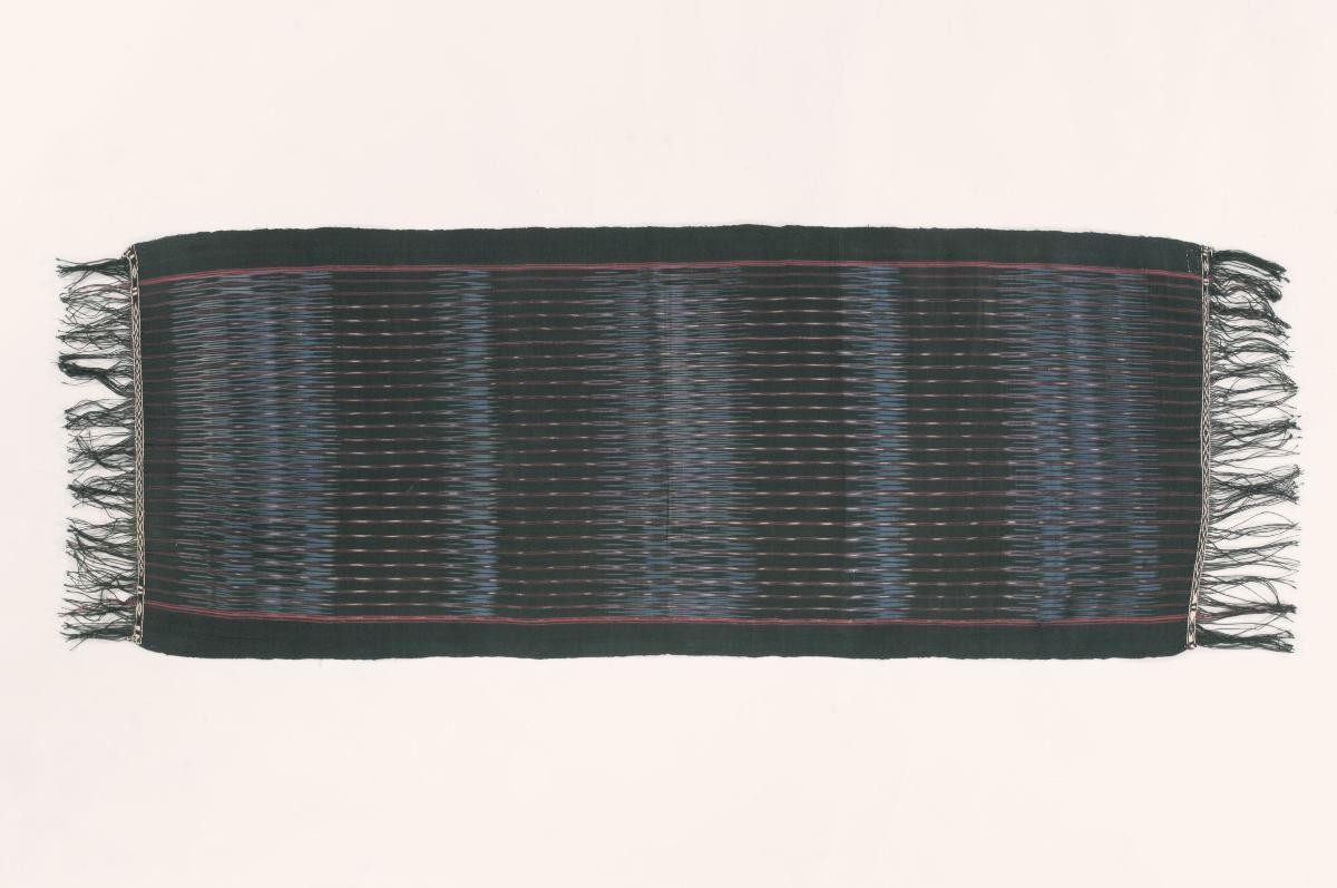 Shoulder cloth
