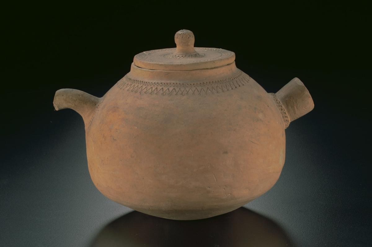 Water pot