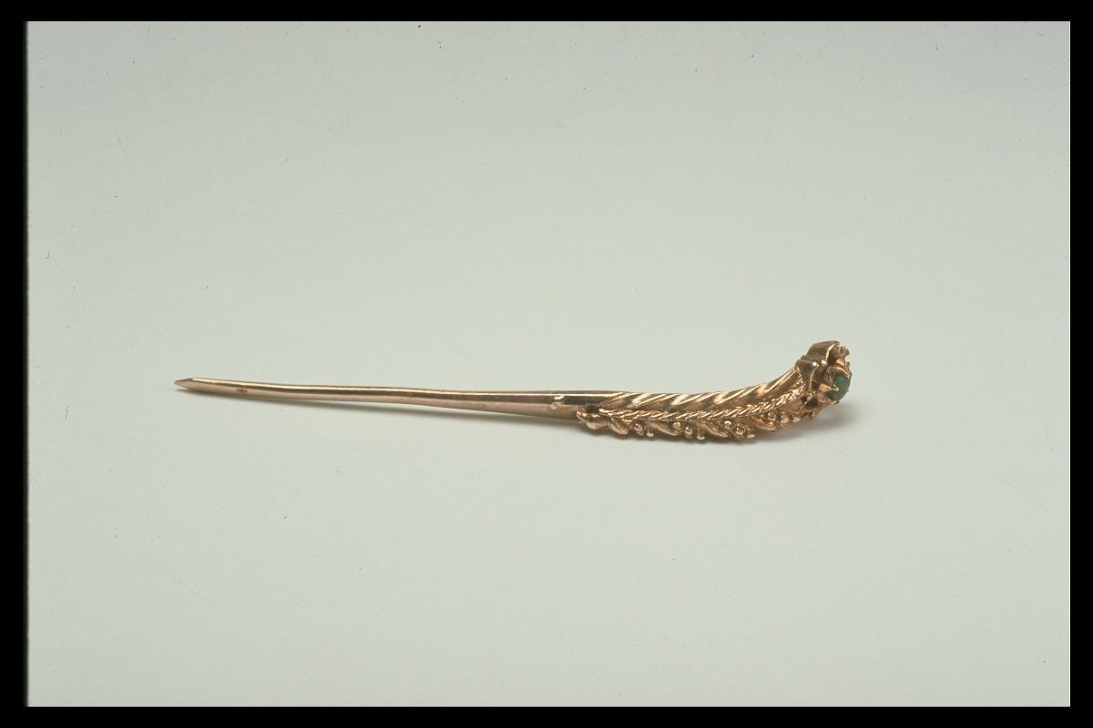 Straits Chinese hairpin