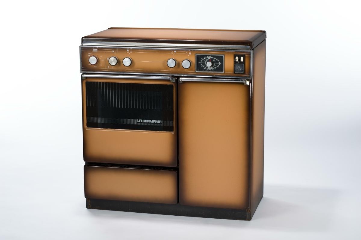 La Germania Electric Stove