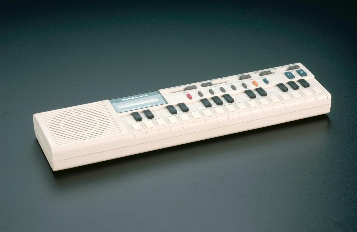 Casio synthesiser VL-tone