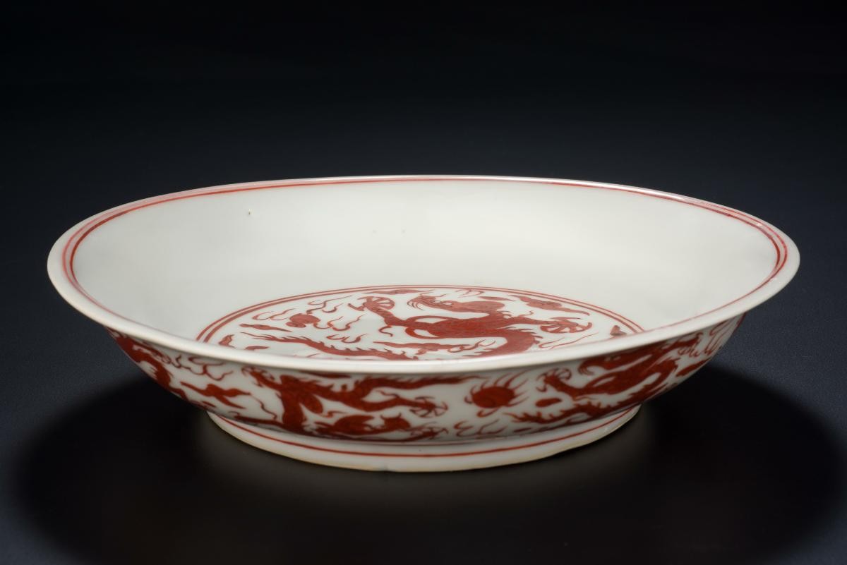 Red dragon dish
