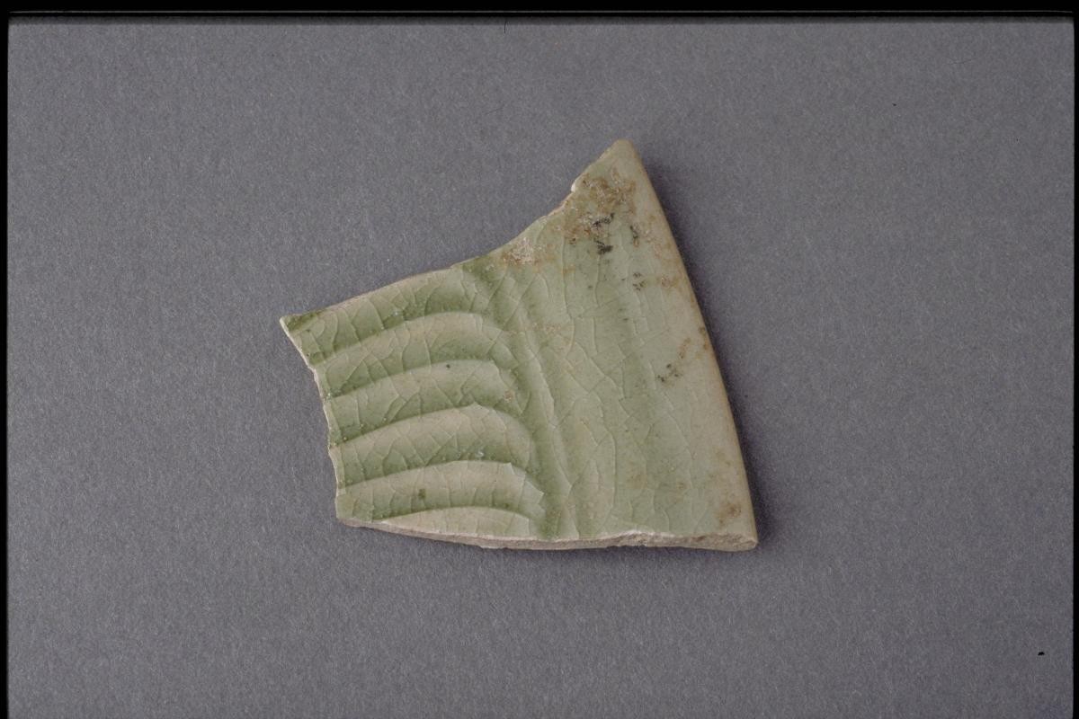 Yaozhou stoneware shard