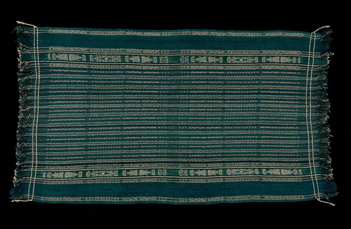 Shoulder cloth