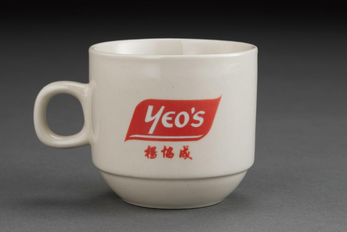 Porcelain cup with Yeo’s logo