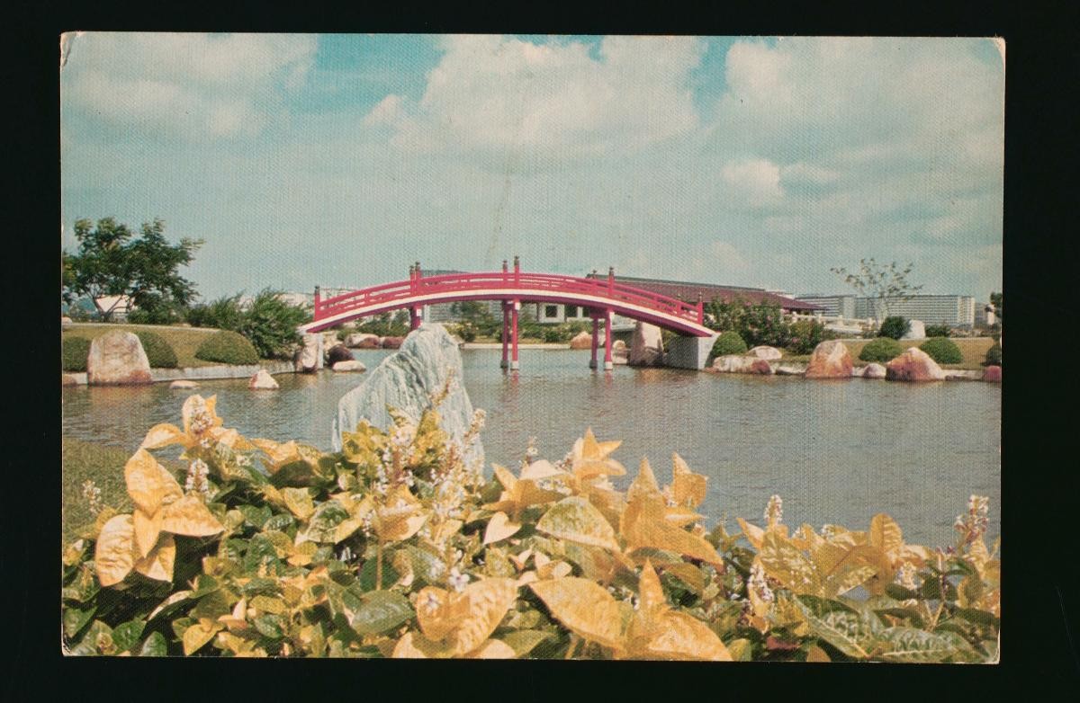 The Hashinkyo (‘Bridge to the Palace of the Dragon King’) in the Seiwaen Japanese Garden at Jurong